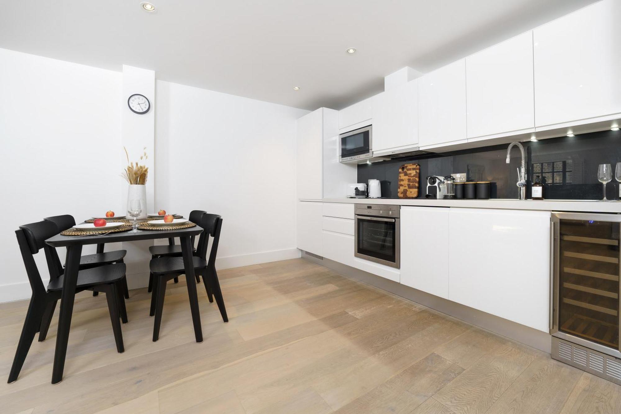 Trafalgar Sq 1 Bedr, 3 Beds Sleeps 6 London Luaran gambar